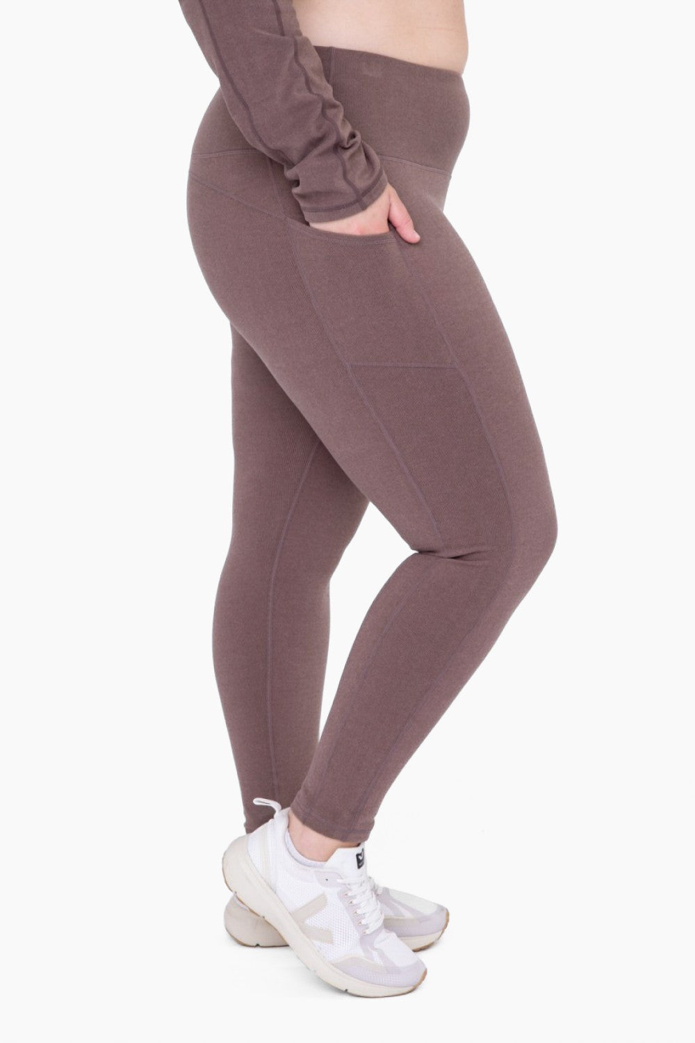 Curvy Micro-Ribbed Swoop Back High-Waisted Pocket Leggings